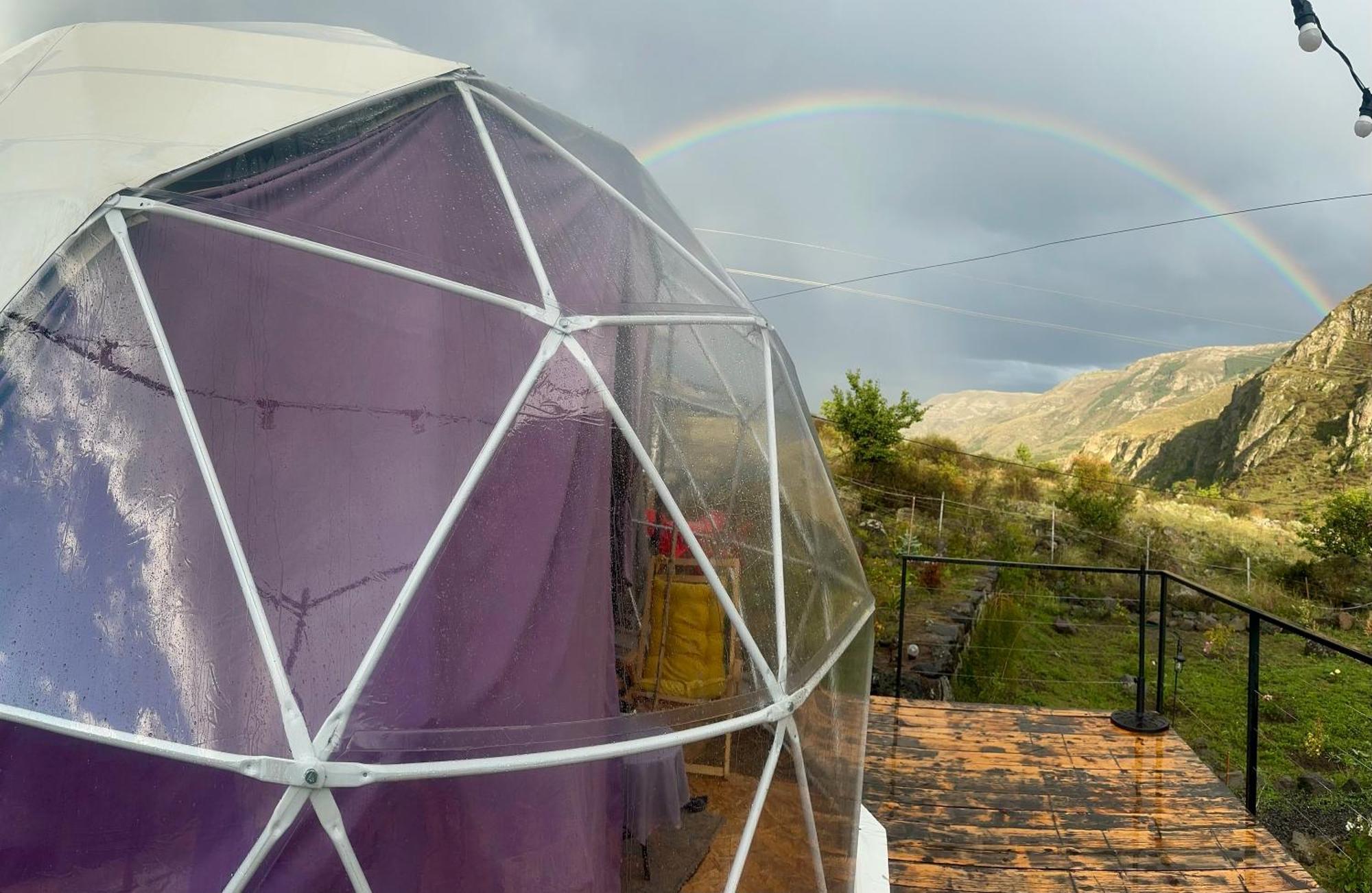 Vardzia Glamping Bagian luar foto