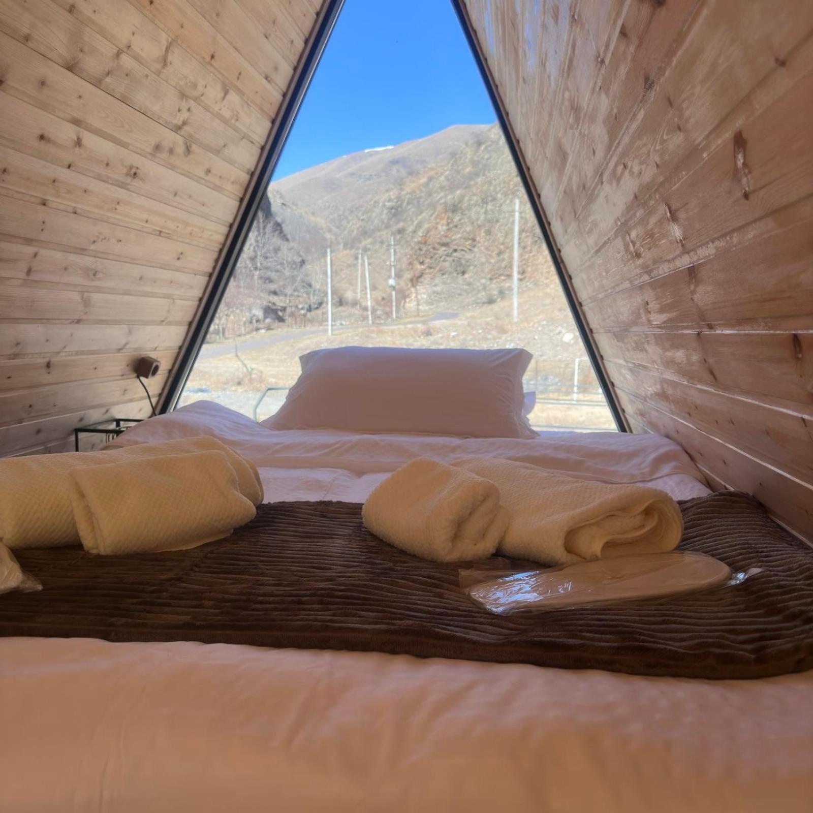 Vardzia Glamping Bagian luar foto