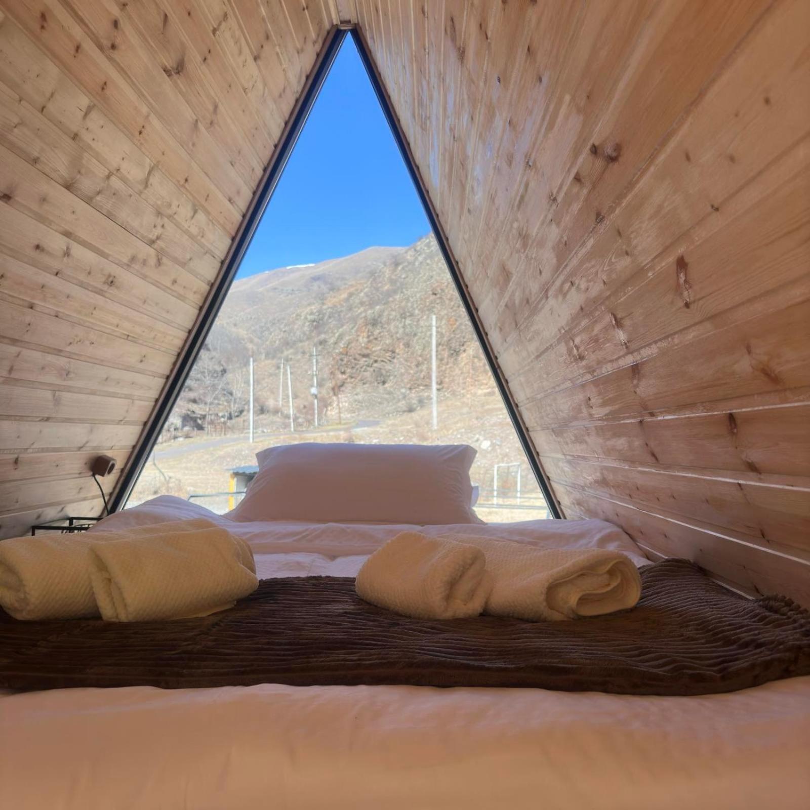 Vardzia Glamping Bagian luar foto